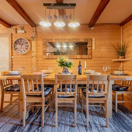 Pet Friendly In With Sauna Mazin