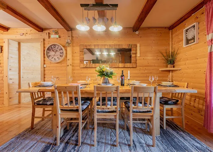 Pet Friendly In With Sauna Mazin